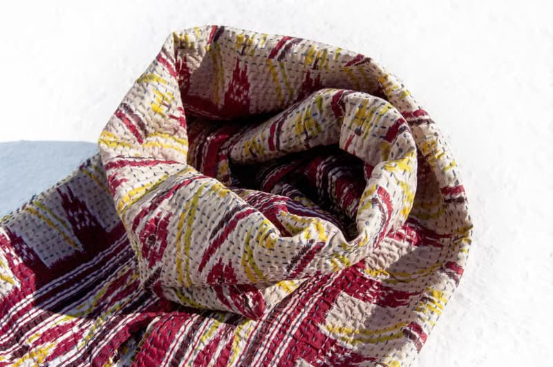 情人節禮物 生日禮物 母親節禮物 限量一件 手縫紗麗布絲巾 / 刺繡絲巾 / 絲綢刺繡圍巾 / 手縫紗麗線絲巾 / 印度絲綢刺繡圍巾 - 南美洲熱情紅色幾何圖騰