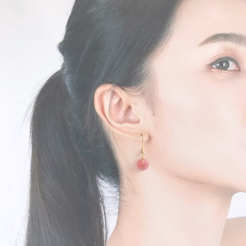 古典。天然紅紋石 黃銅耳勾 手作 簡約垂墜 招桃花 人緣 愛神之石