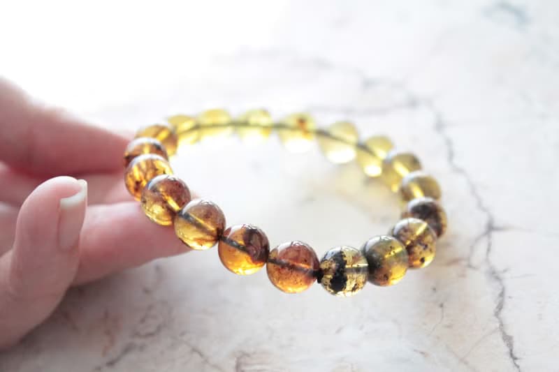 Journal-隱 (多明尼加藍珀)天然反藍光森林地貌漸層琥珀串串手鍊