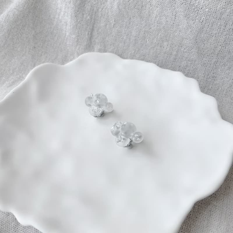 TeenyTinyCraft | 雲泡 • 兩色 手工耳環/耳夾