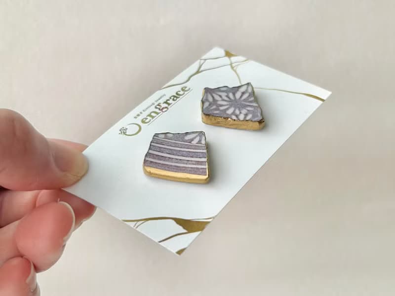 【金具が選べる】京焼　金継ぎ　ピアス　イヤリング　紫　花柄　伝統工芸　No.171