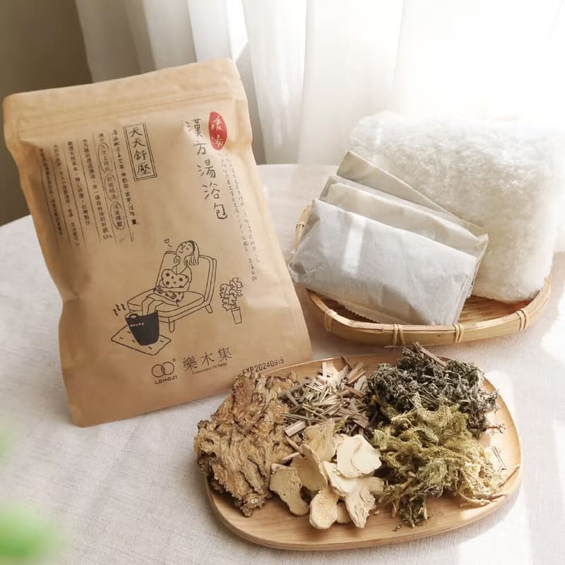 【母親節禮物】SPA級溫感漢方足浴禮盒 | 漢方湯浴包 穴道泡腳