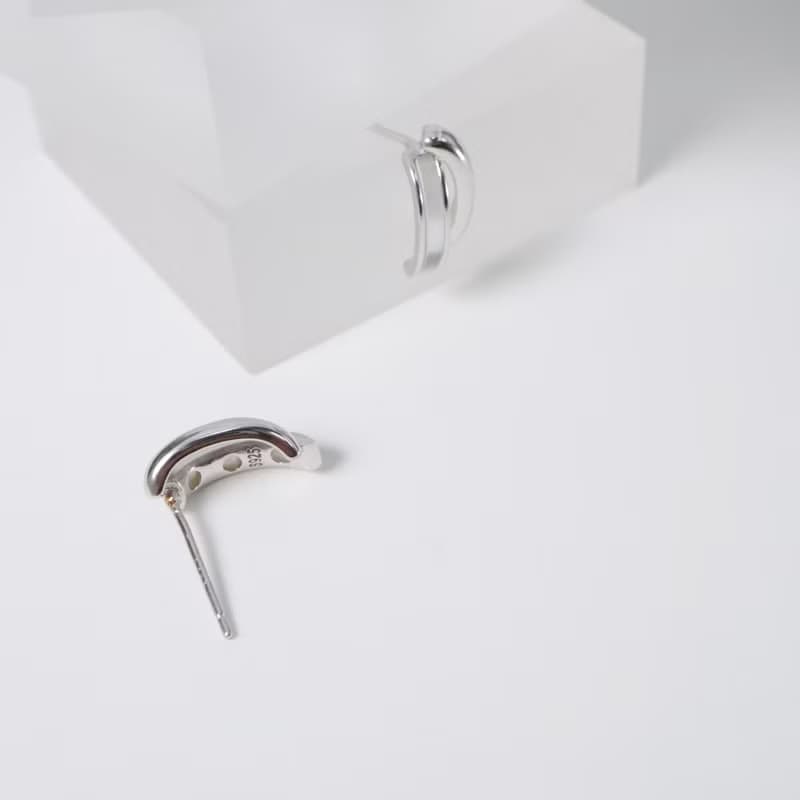 【NEW新品上市】朝光。珠母貝耳環