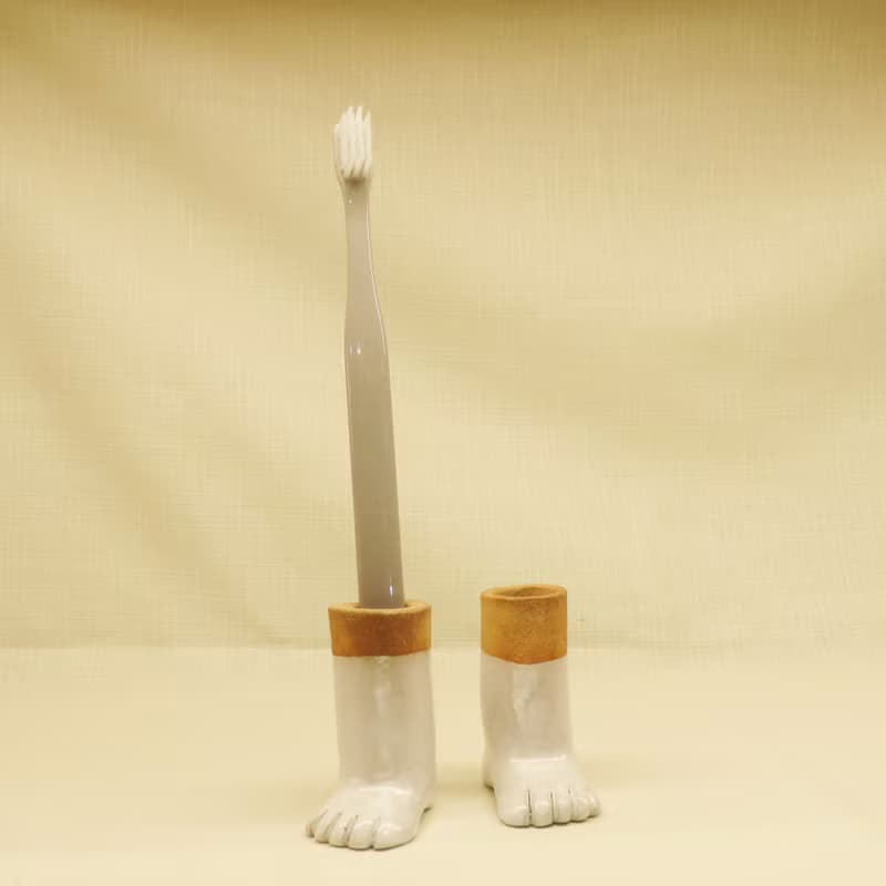 腳牙刷架