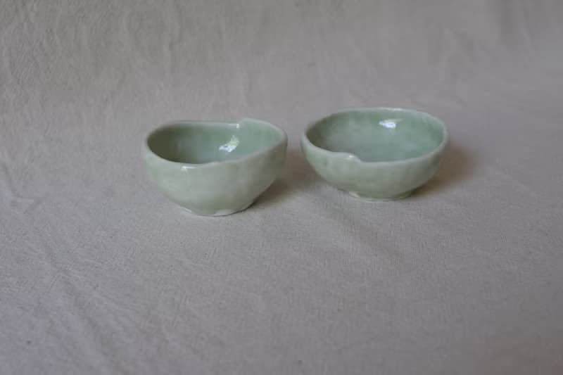 青瓷釉- 夏季淺形手捏茶杯組