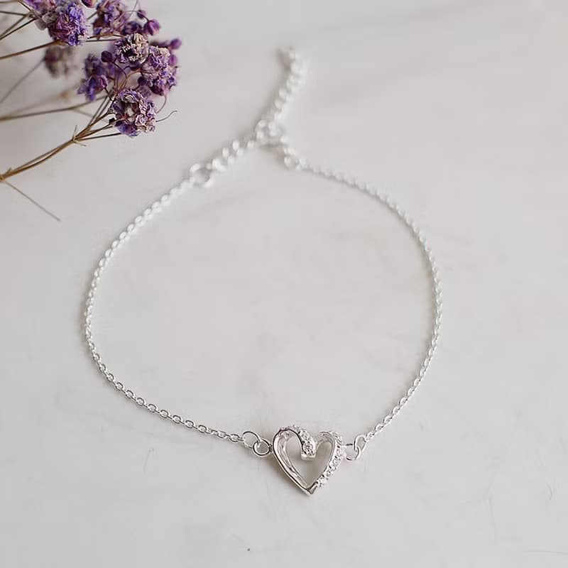 熱戀純銀手鍊 |  情人節禮物 微鑲鋯石 曲線愛心 優雅 精緻 簡約