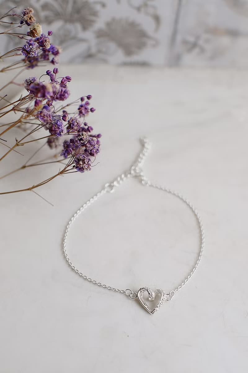 熱戀純銀手鍊 |  情人節禮物 微鑲鋯石 曲線愛心 優雅 精緻 簡約