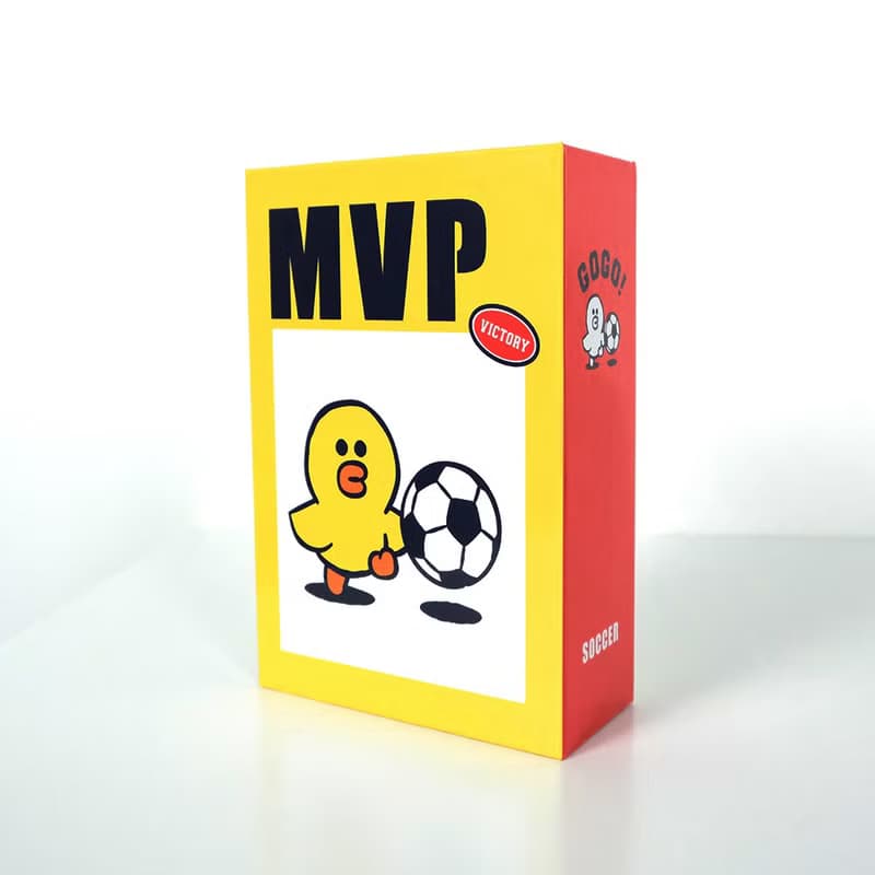 LINE FRIENDS書本桌鐘- 年度MVP 足球莎莉 (無鬧鐘)