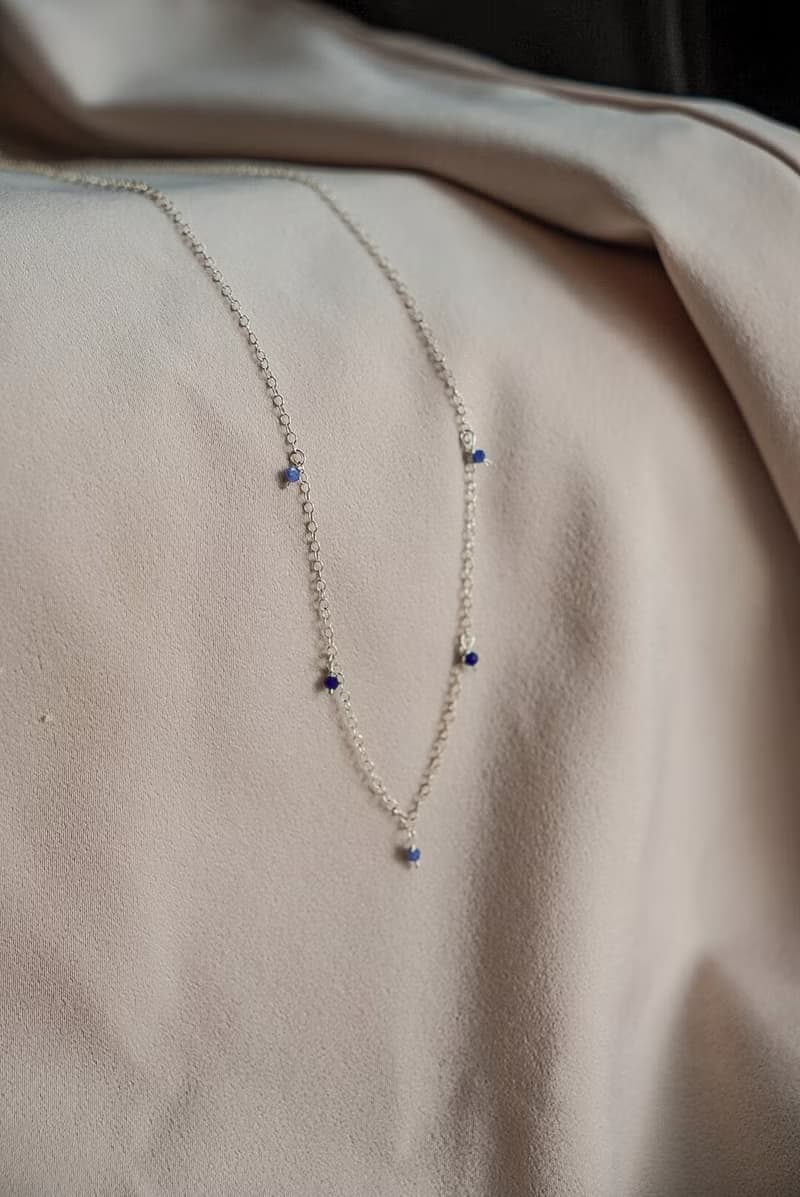 SV925/14KGF 果實纍纍 Sapphire 迷你藍寶石項鍊 鎖骨鏈