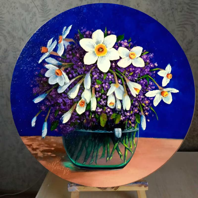 用鲜花画画。 水仙花花束。 30x30厘米油。 帆布在纸板上