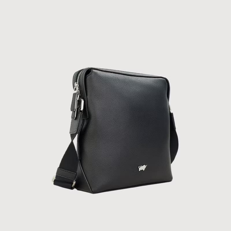 【滿3999送鑰匙圈】諾瓦-A 直式斜背包-黑色/BF564-17-BK