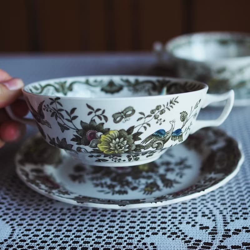1960年英國 Ridgway Staffordshire 大 杯碟組