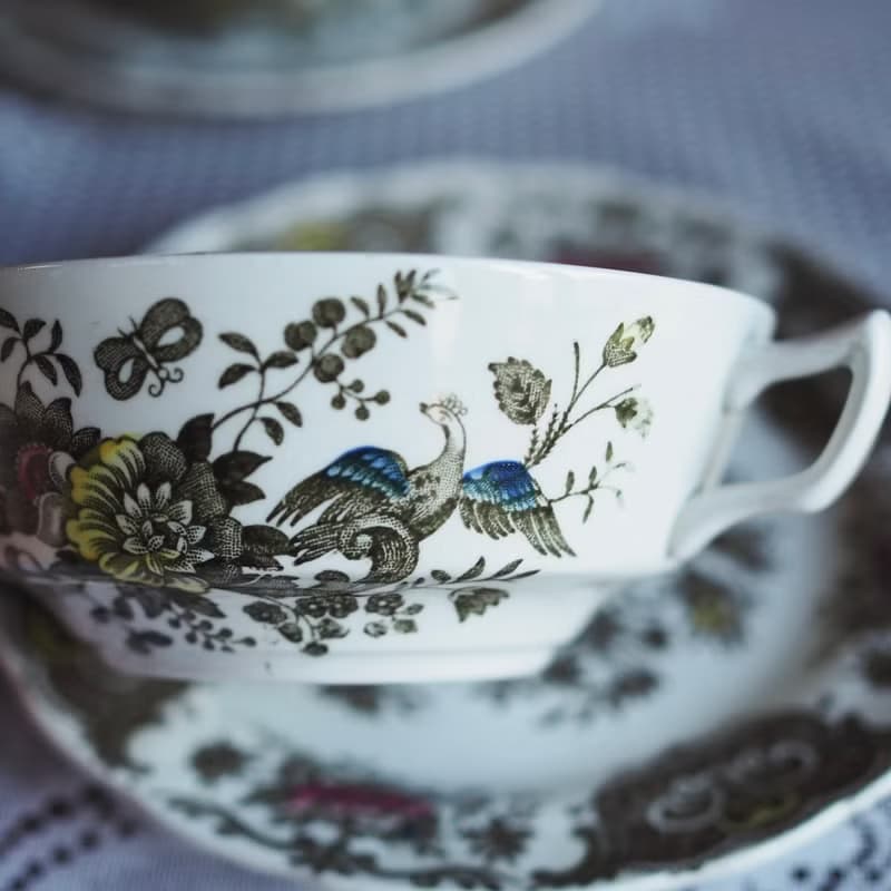1960年英國 Ridgway Staffordshire 大 杯碟組