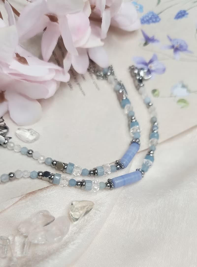 築夢薔薇-薔薇灰石 藍紋瑪瑙 紫水晶-圓滿愛情的半寶石水晶手鍊