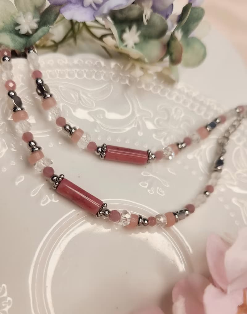 築夢薔薇-薔薇灰石 藍紋瑪瑙 紫水晶-圓滿愛情的半寶石水晶手鍊