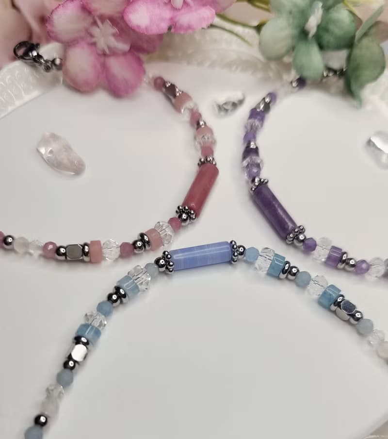 築夢薔薇-薔薇灰石 藍紋瑪瑙 紫水晶-圓滿愛情的半寶石水晶手鍊