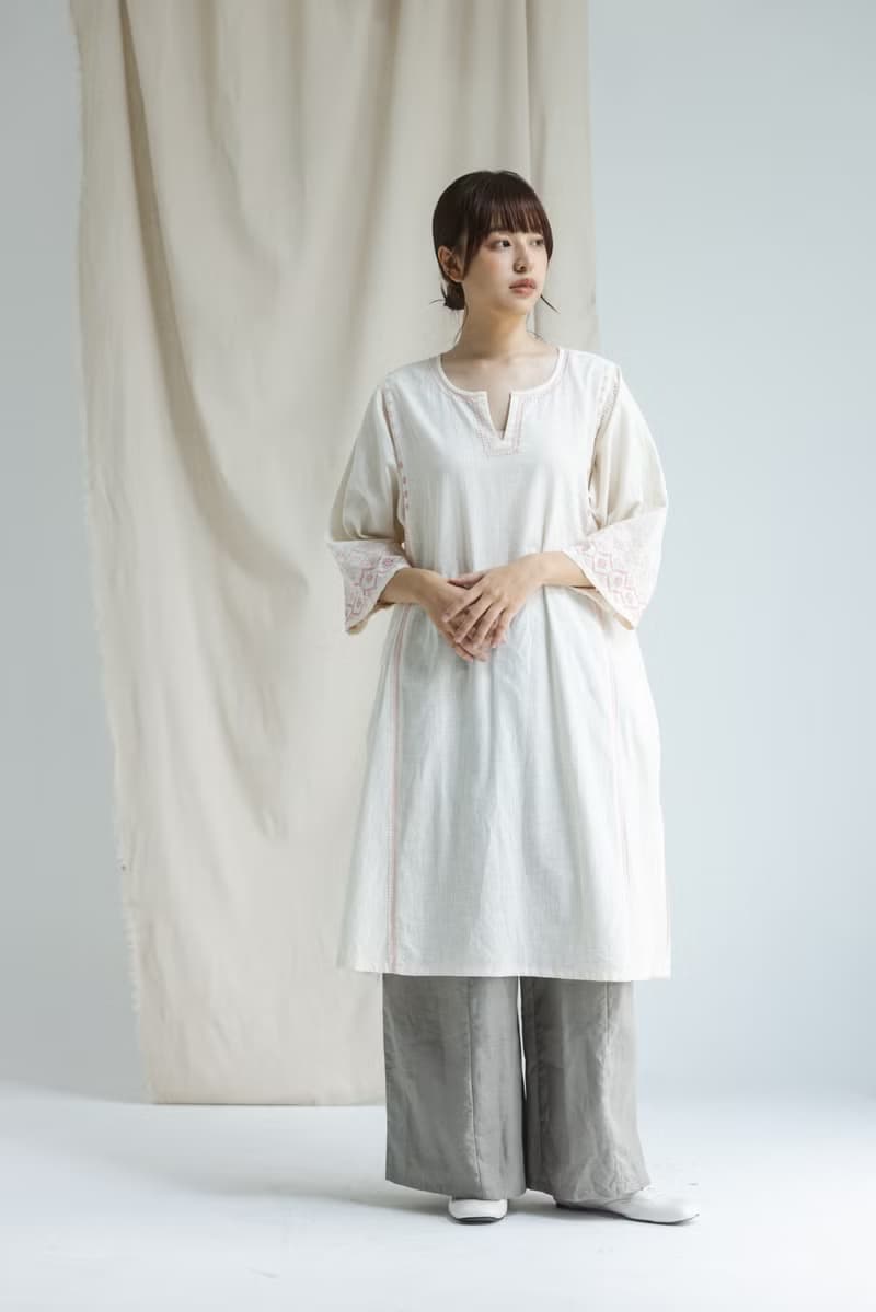 Chikankari 刺繡工藝小V領寬鬆庫塔_粉