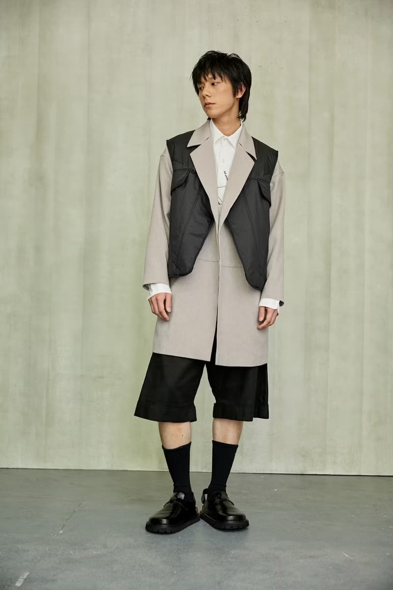 附圍巾鋪棉背心