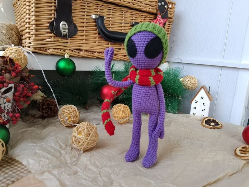 Purple alien doll, Alien Shaped Plush Toy, Soft Cartoon Stuffed Doll For Kids