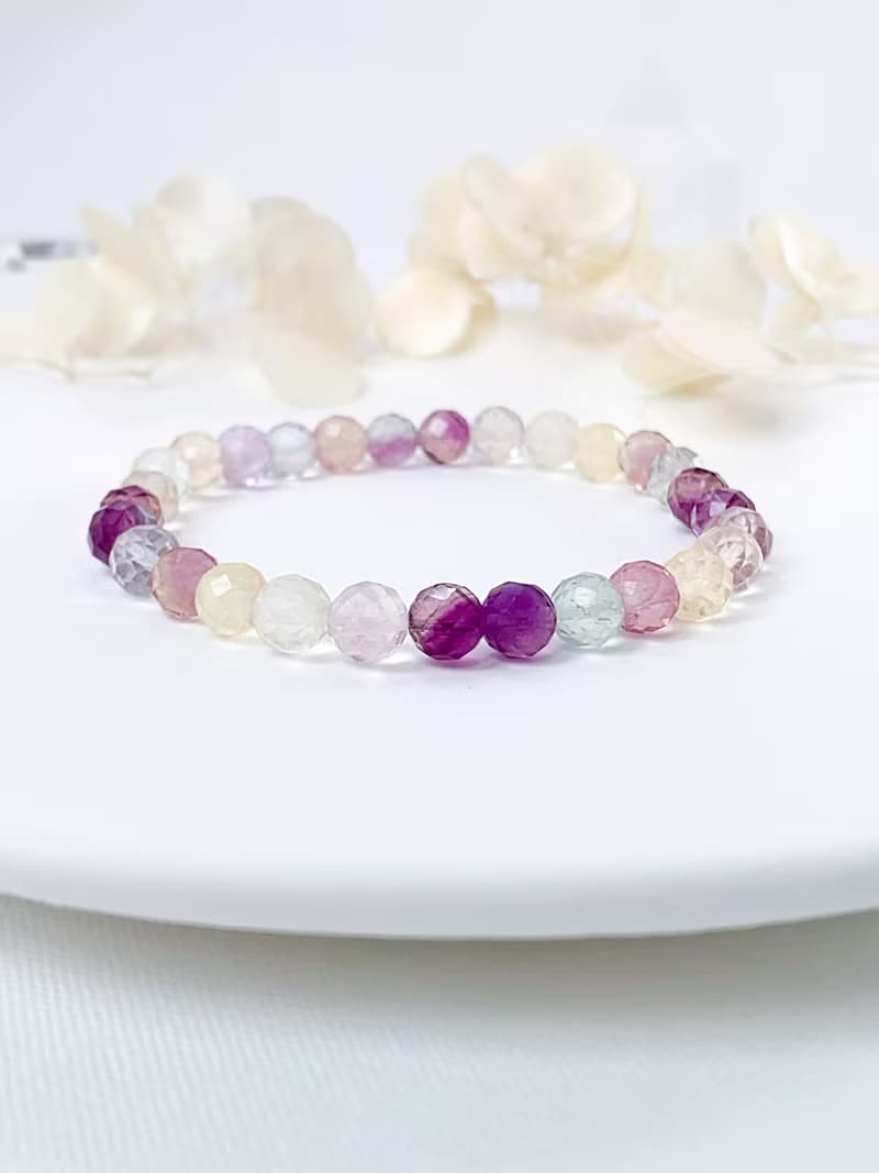 彩虹螢石刻面手串||彩虹螢石/水晶/手串/手鍊/小魔女DoReMi/波隆