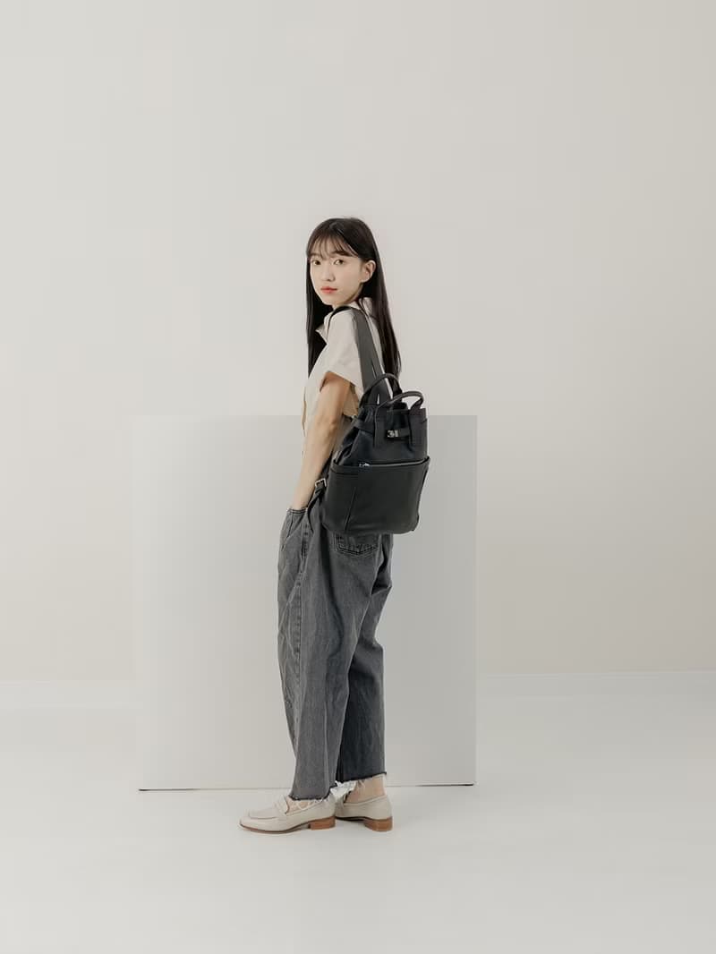 supportingrole 真皮復古多口袋都會後背包 黑