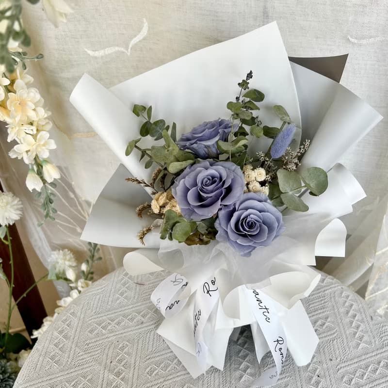 灰藍玫瑰永生花束 情人節花束