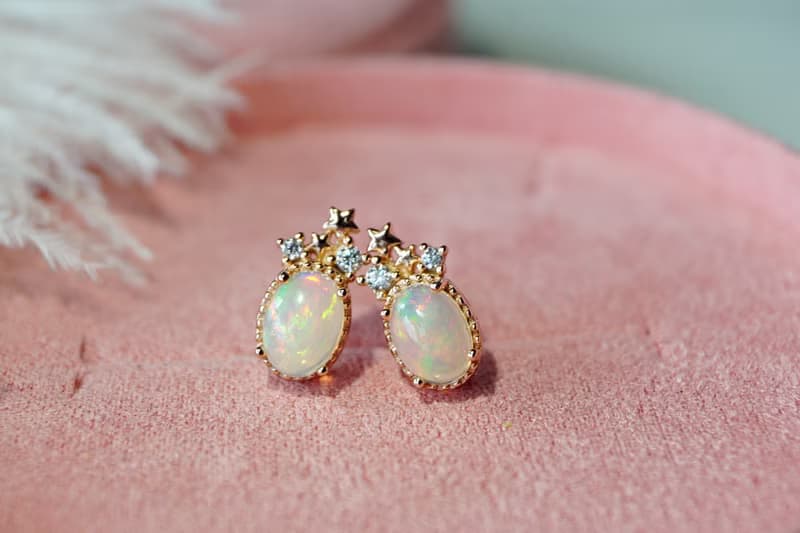 Natural Opal Stud Earrings Sterling Silver 925 with Rosegold Plated.