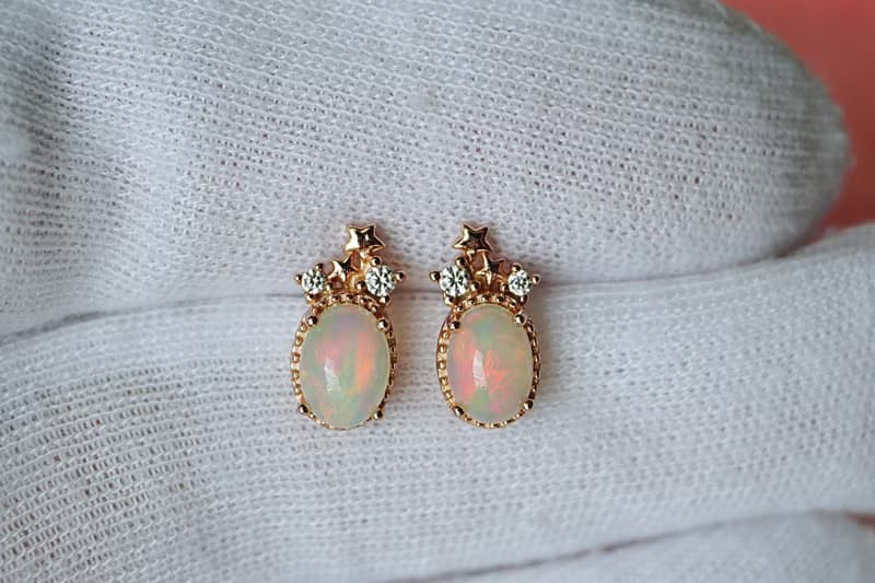 Natural Opal Stud Earrings Sterling Silver 925 with Rosegold Plated.