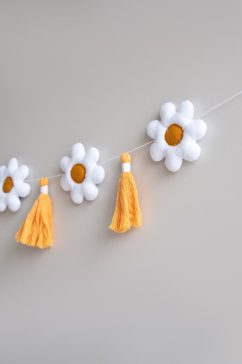 Flower garland, daisy party decor, tassel garland, boho nursery decor