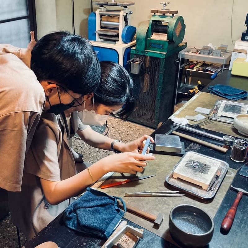 【體驗】典雅純銀戒指/可當對戒,下單2位可享85折,手作的詩台南金工體驗