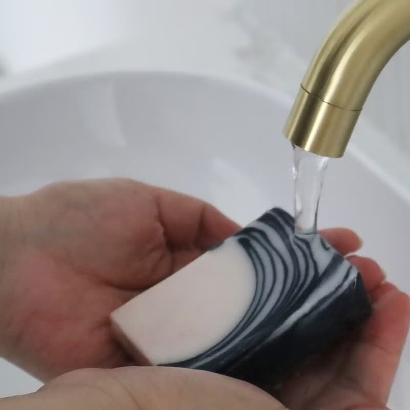 【24小時出貨】英國 dook 頂級手工鹽皂 - 草本海洋 (清新自然)