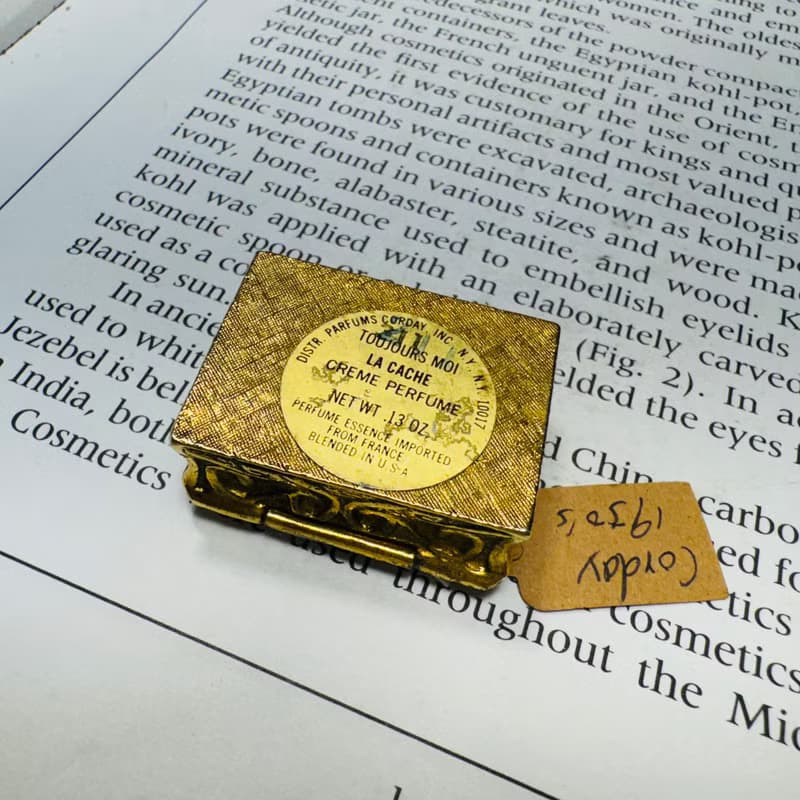 CORDAY TOUJOURS M01 LA CACHE 香膏盒