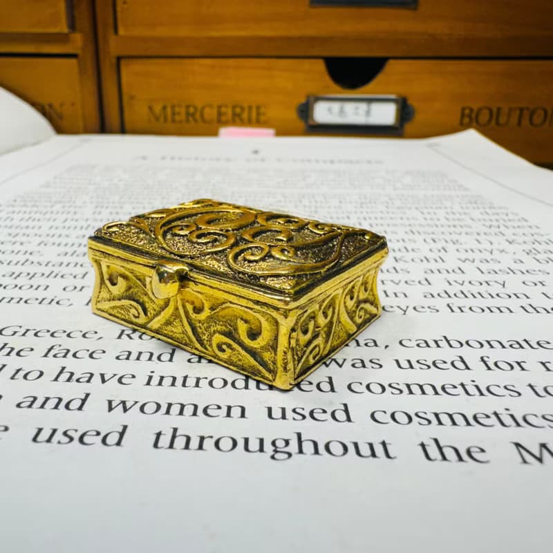 CORDAY TOUJOURS M01 LA CACHE 香膏盒