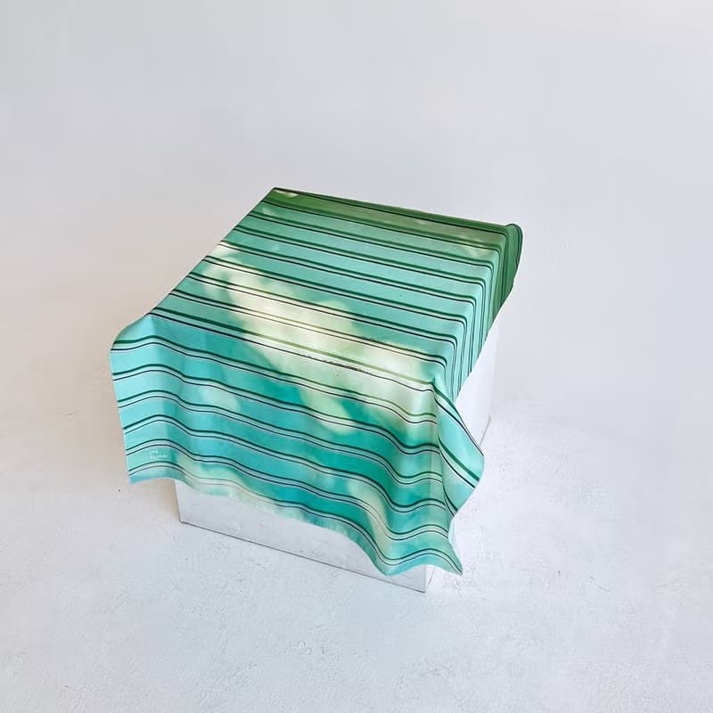 面料柔軟的綠色條紋窗簾掛布 贈送掛環