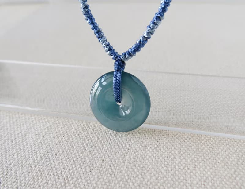 本命年【歲歲平安】冰藍水雪花棉平安扣翡翠絲光編織項鍊SA57招財