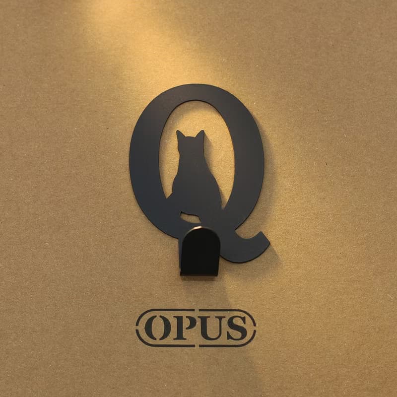 【OPUS東齊金工】當貓咪遇上字母Q - 掛勾(黑)/壁飾掛勾
