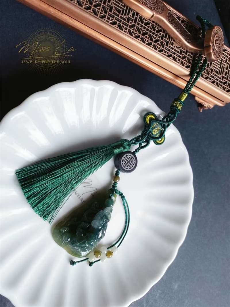 天然緬甸玉 翡翠 翹色巧雕 油青 如意 三腳金蟾 招財進寶 包掛