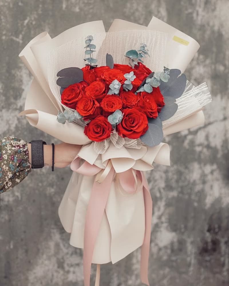 DAY OFF 16朵浪漫永生玫瑰花束 永生花束 情人節 七夕 求婚花束
