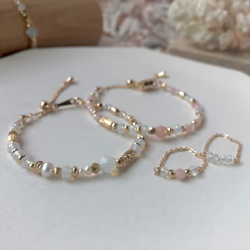 【十月生日石】珠寶盒裡的馬林糖 | 蛋白石手鍊 長度可調