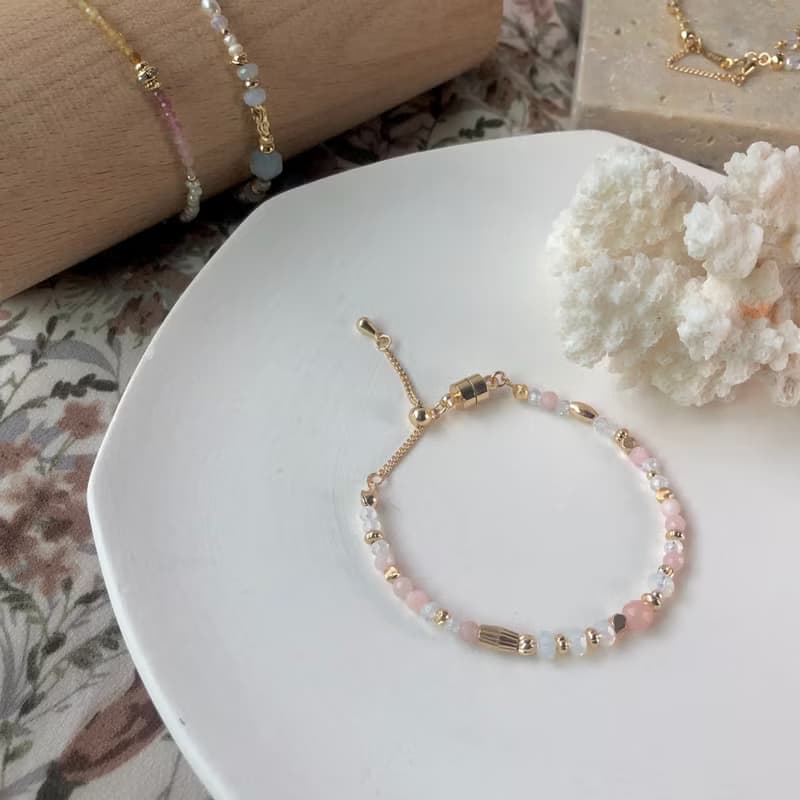 【十月生日石】珠寶盒裡的馬林糖 | 蛋白石手鍊 長度可調