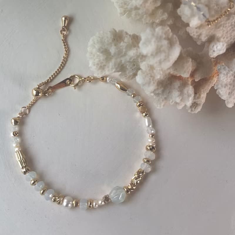 【十月生日石】珠寶盒裡的馬林糖 | 蛋白石手鍊 長度可調