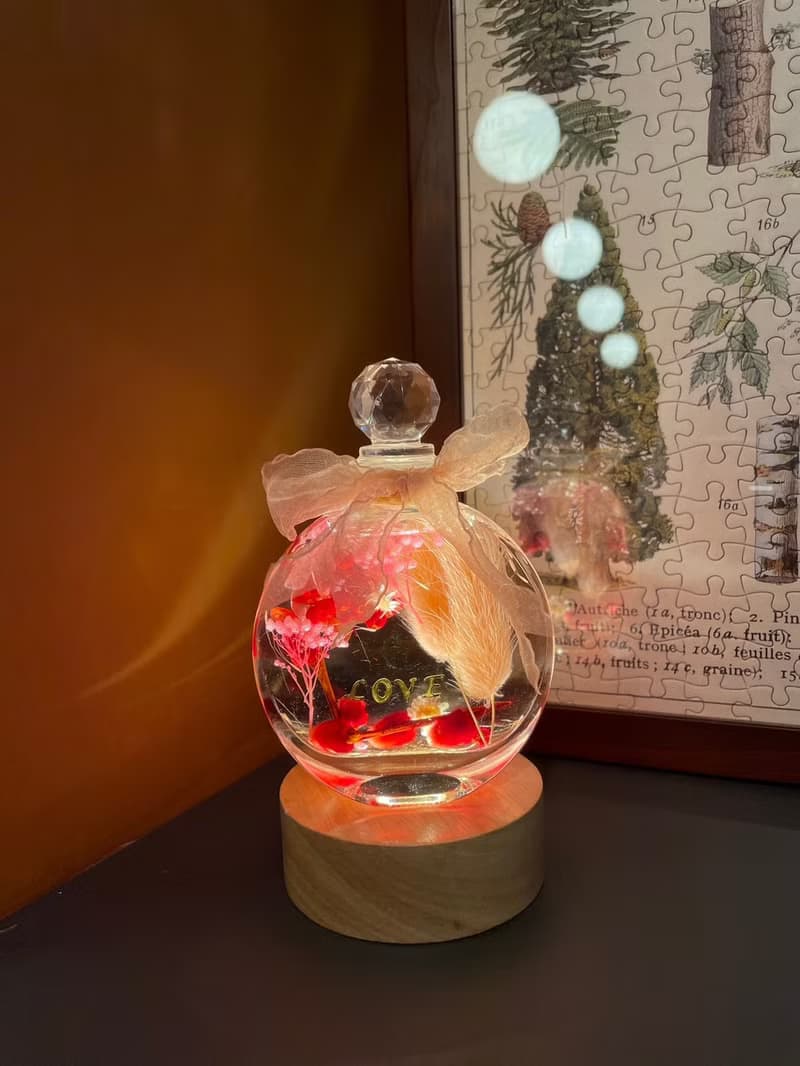 嵐緹花香室 浪漫永生花浮游花燈 生日禮物/永生花/母親節禮物