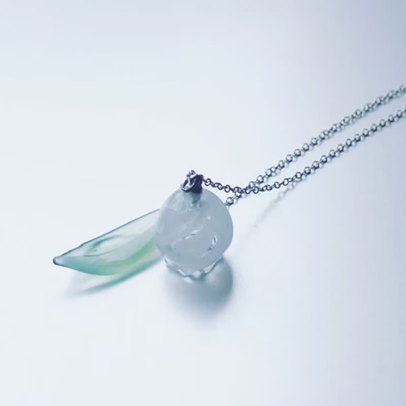 Suzuran Necklace white /SV