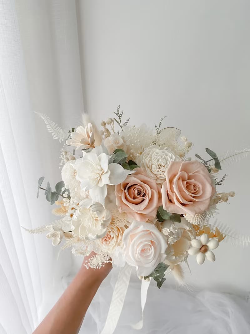 永生花 / 奶白色 永生乾燥捧花 / 新娘捧花