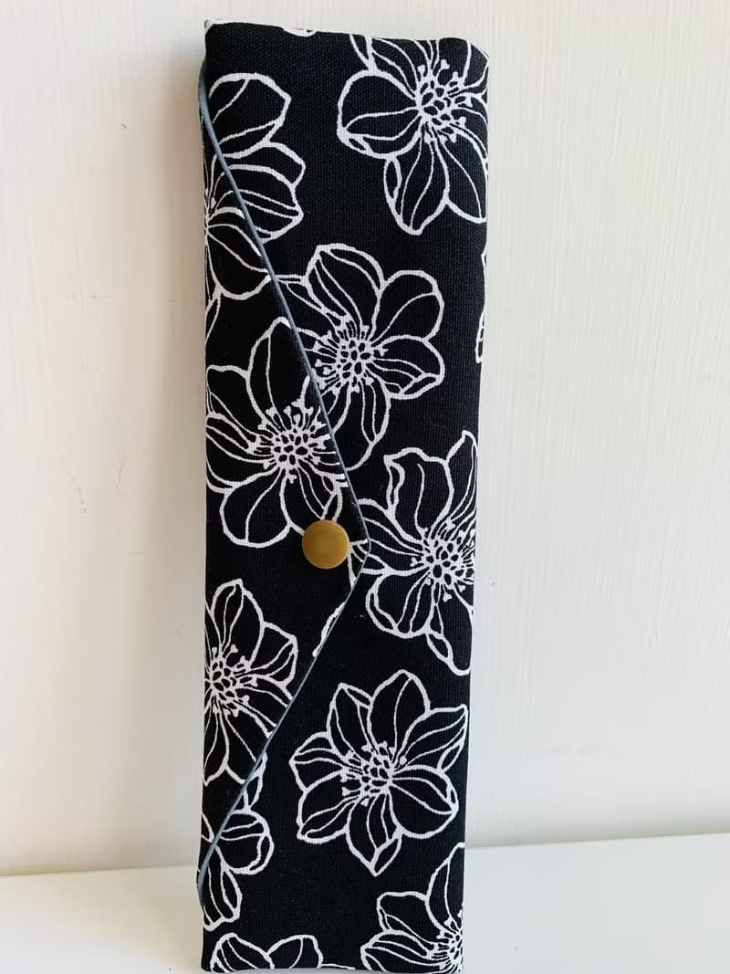 文青風環保筷袋  風情萬種 黑  手作餐具袋.交換禮物.