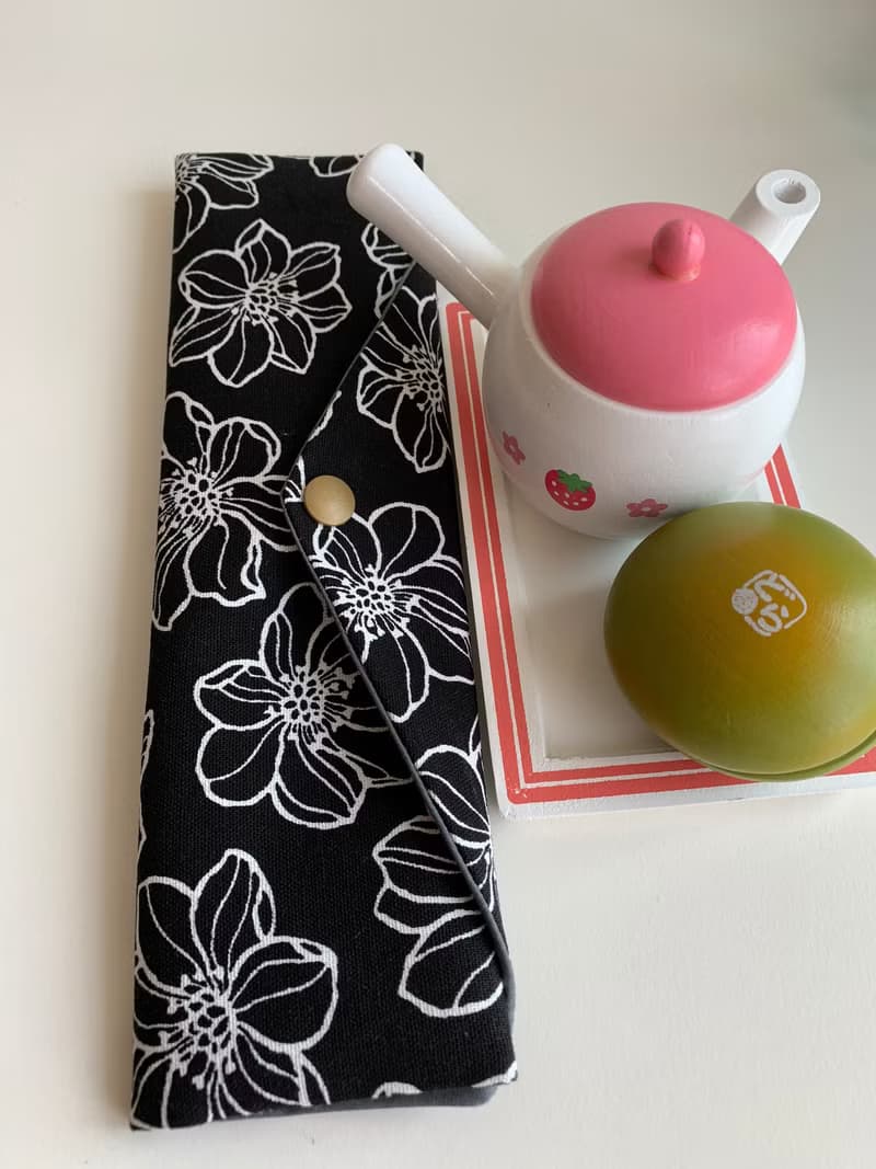 文青風環保筷袋  風情萬種 黑  手作餐具袋.交換禮物.