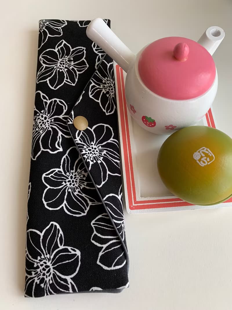文青風環保筷袋  風情萬種 黑  手作餐具袋.交換禮物.