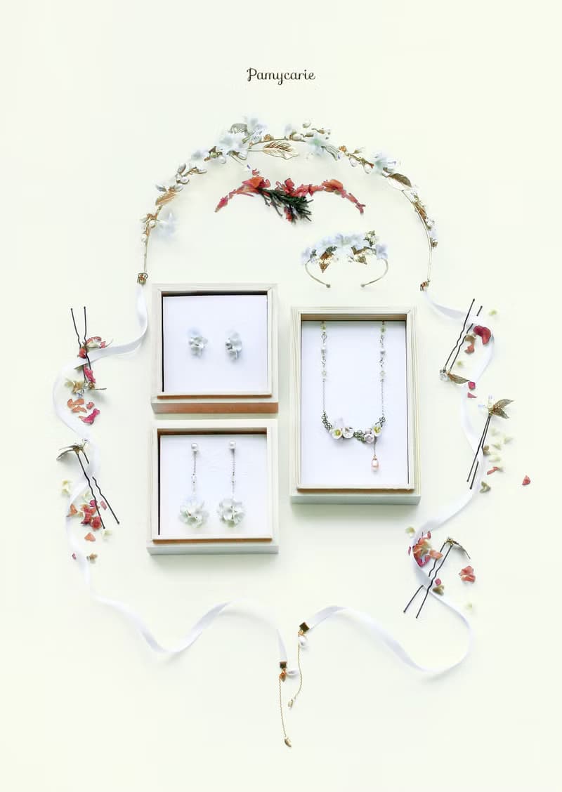 Pamycarie婚禮白花束花鍍金銅手鐲