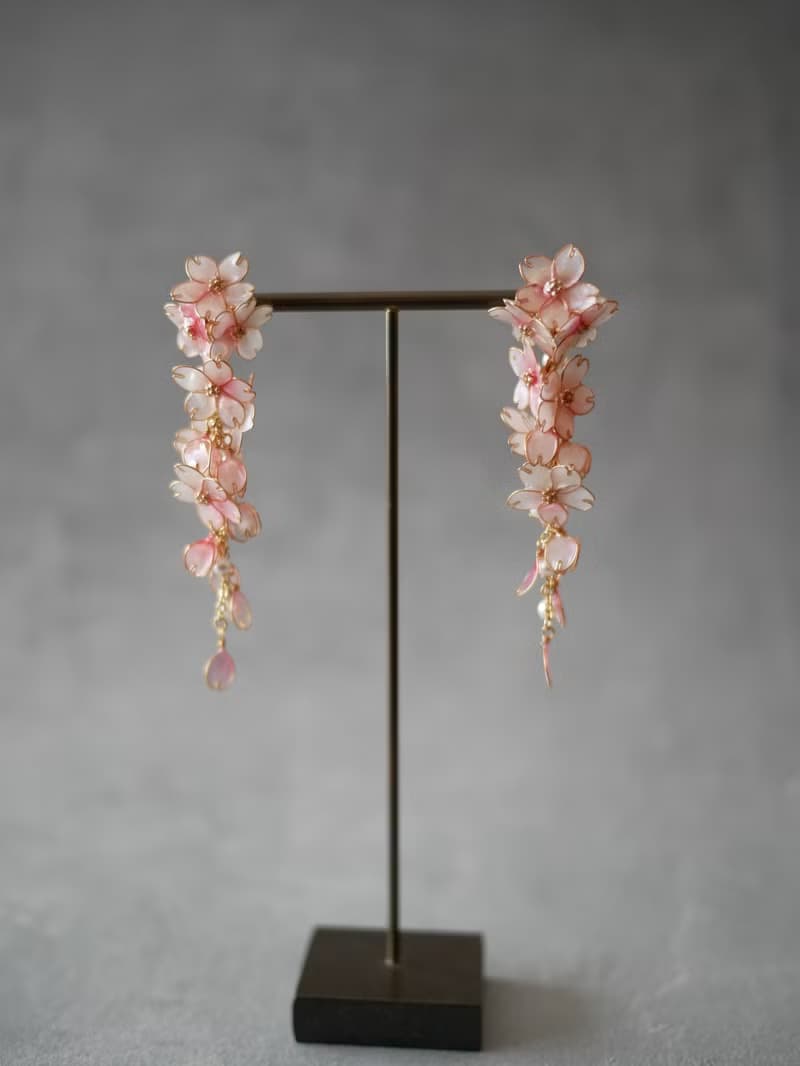 枝垂桜　-宴-  ピアス・イヤリング