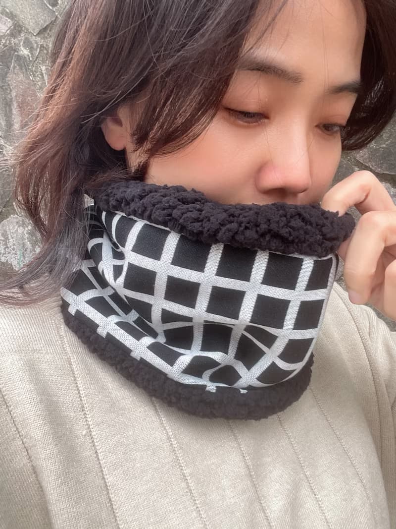 黑白格 抽繩羊毛小圍脖 圍巾